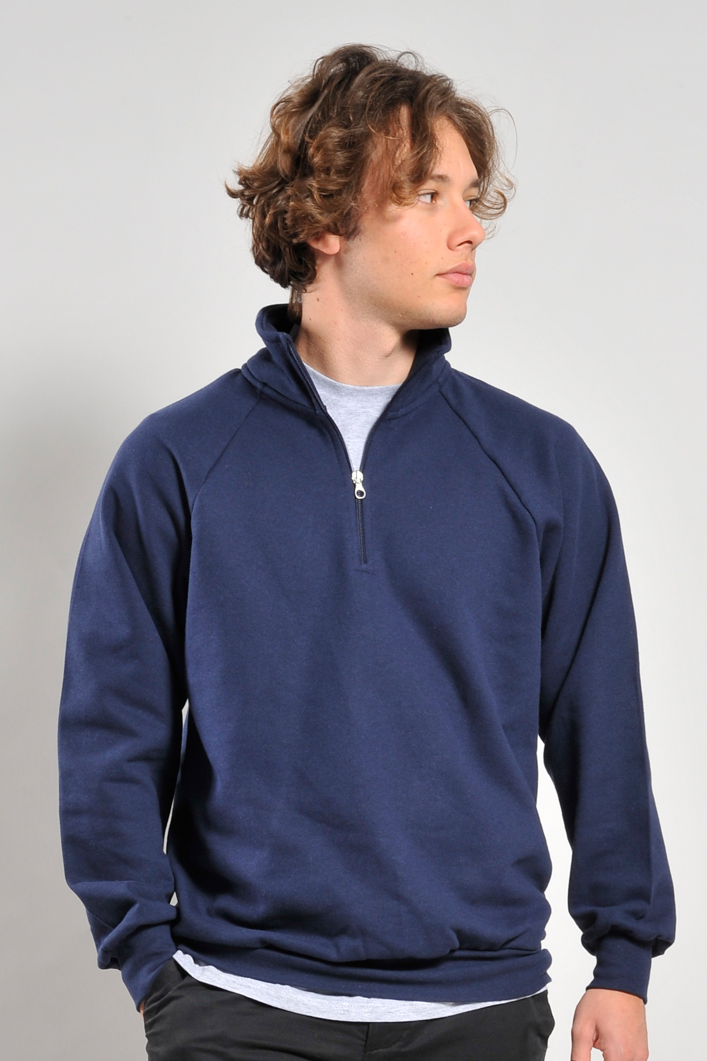 Sweat-shirt à col zippé