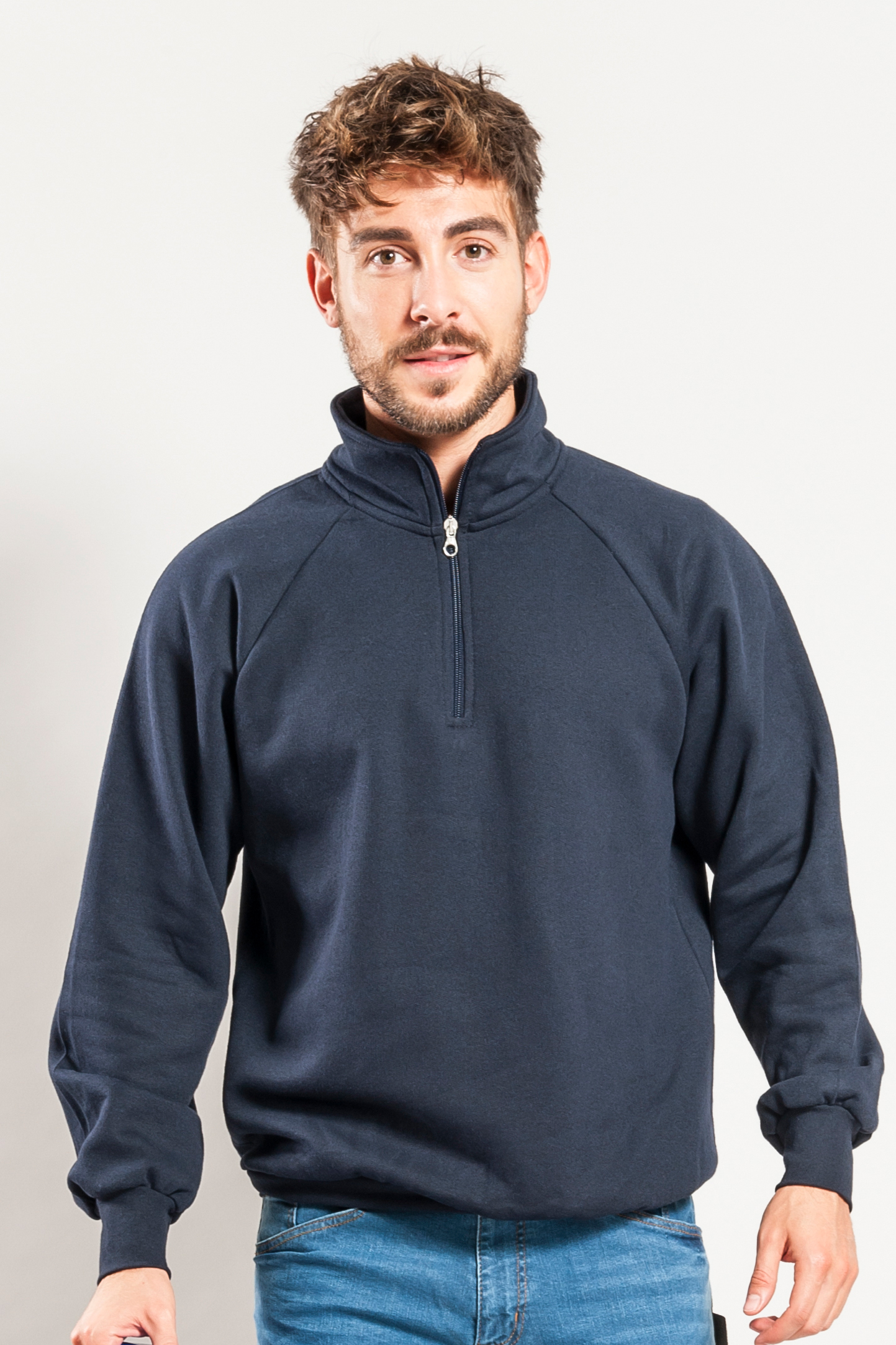 Sweat-shirt à col zippé