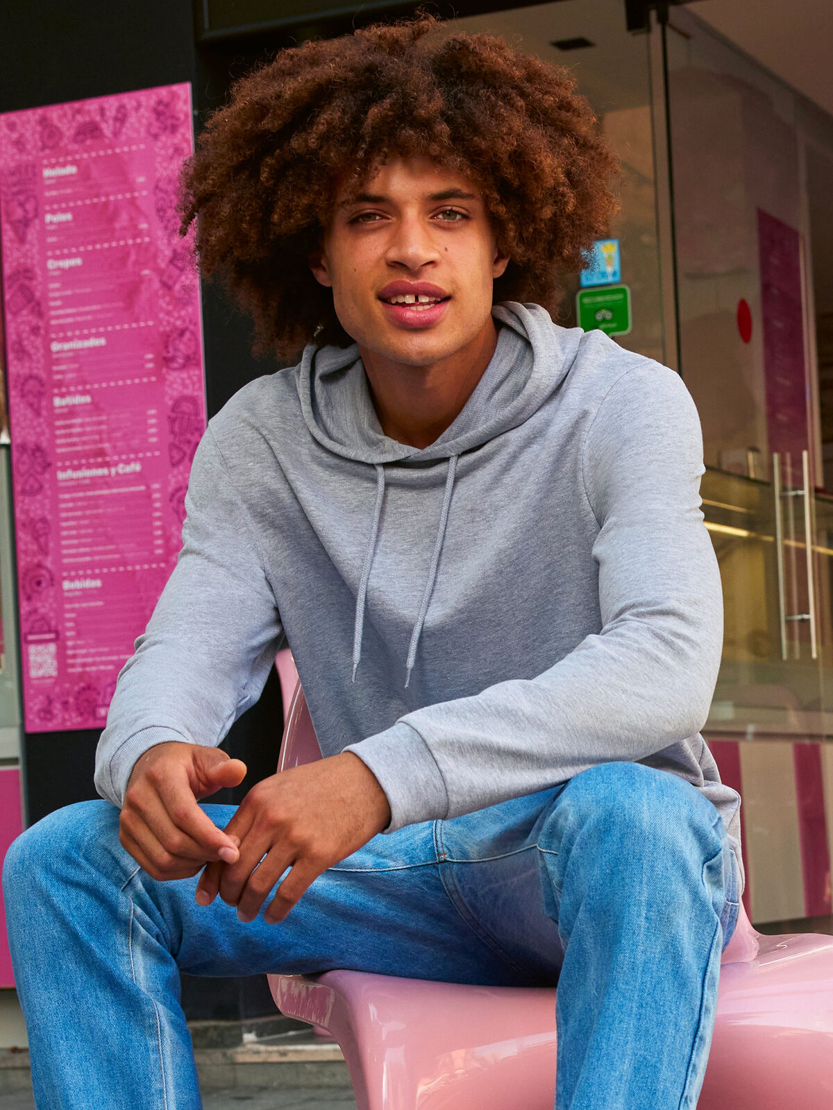 Sweatshirt à capuche