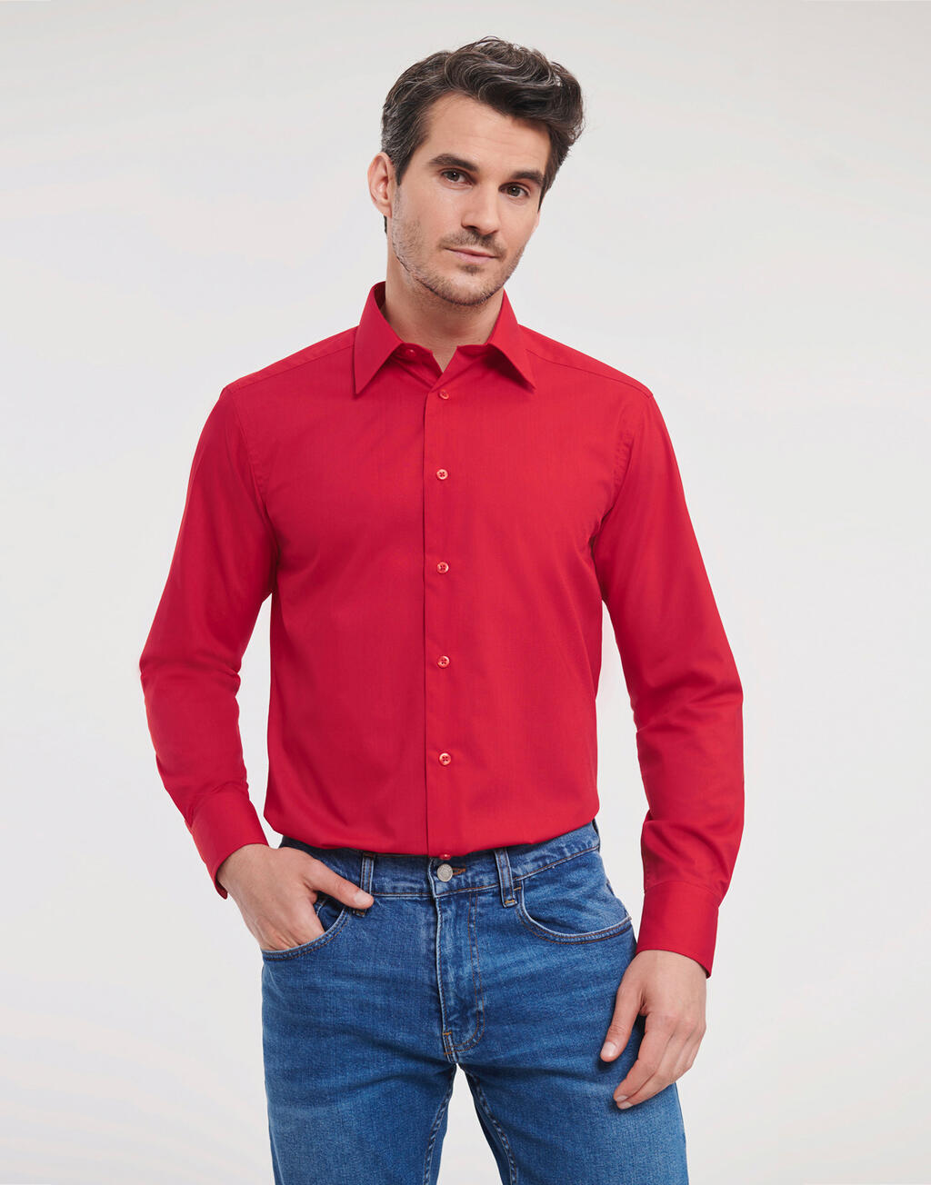 Getailleerd herenoverhemd met lange mouwen van polykatoenen poplin.