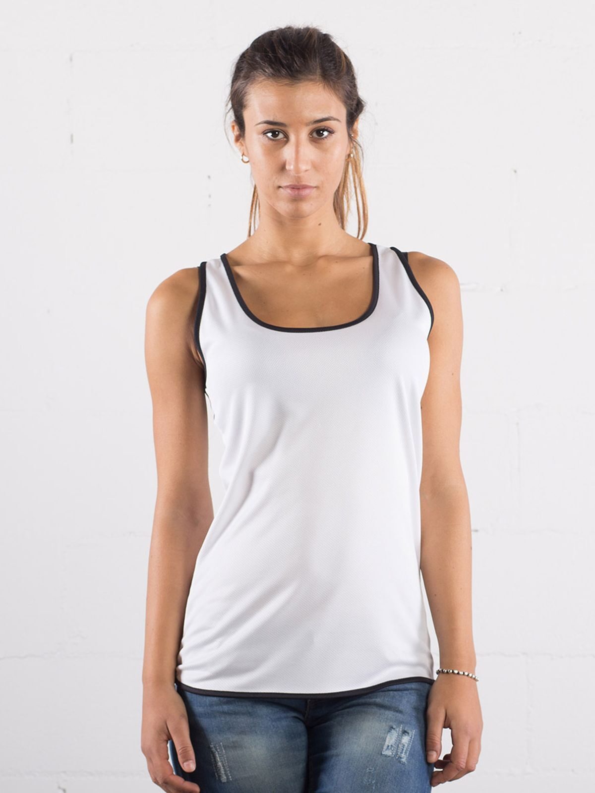 Dames sportvest met contrasterende details