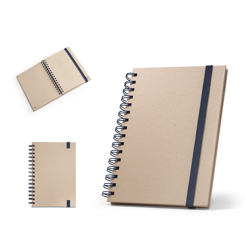PROUST. A5 ringbandnotitieboek, harde kaft, gemaakt van suikerrietpapier (80% suikerriet) met blanco pagina's.