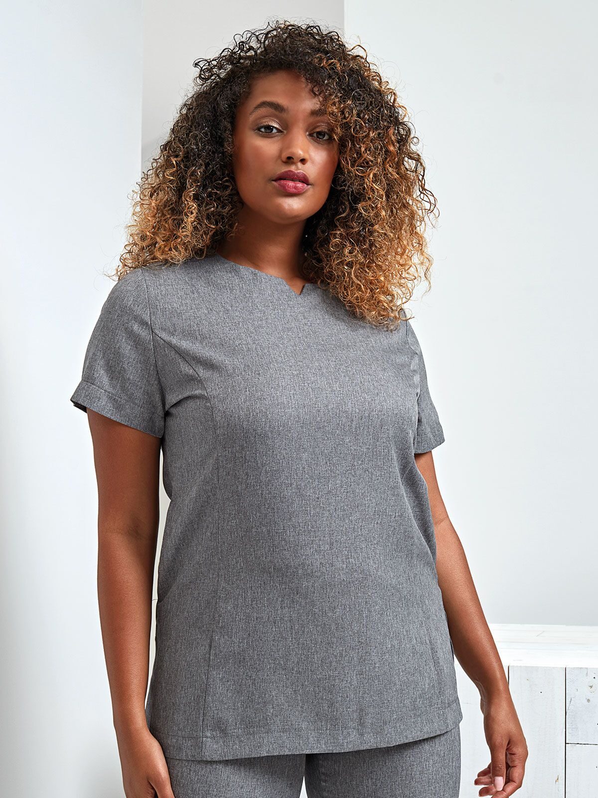 Paarse linnenlook tuniek met uitgesneden hals